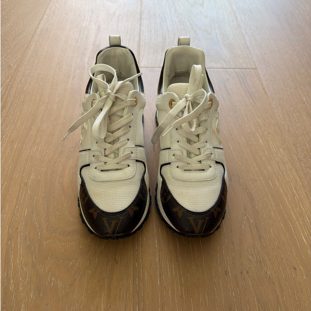 Louis Vuitton Calfskin Monogram Run Away Sneaker Size 37 in White Brown Gold - Picture 4 of 10